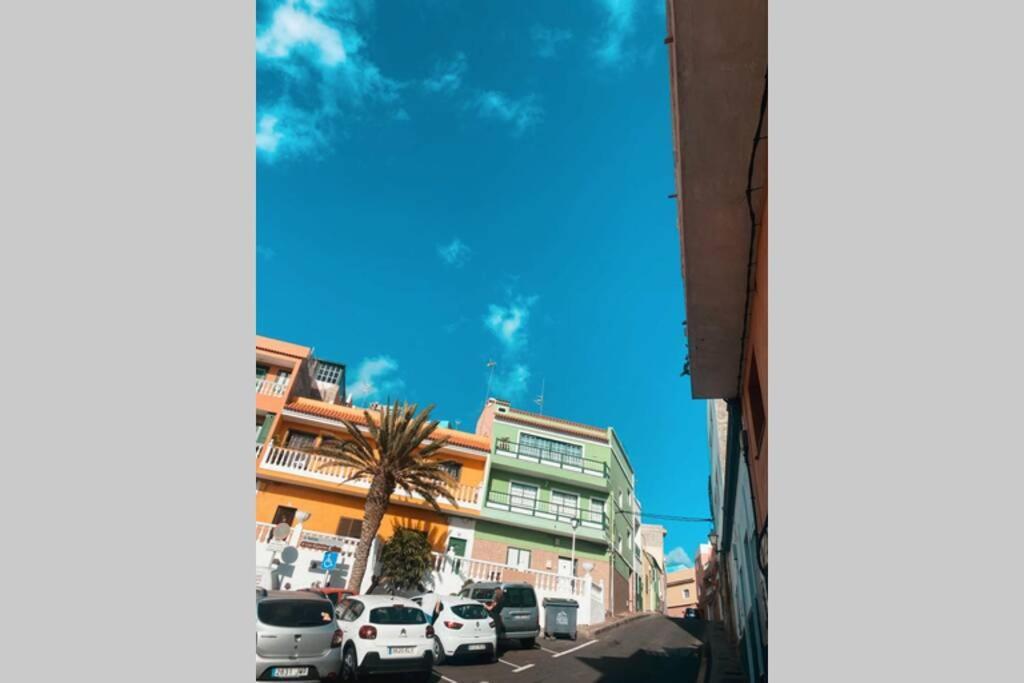 Large 90M2 Canary Apartment, Nice View, Location ! Puerto de Santiago  Exteriör bild