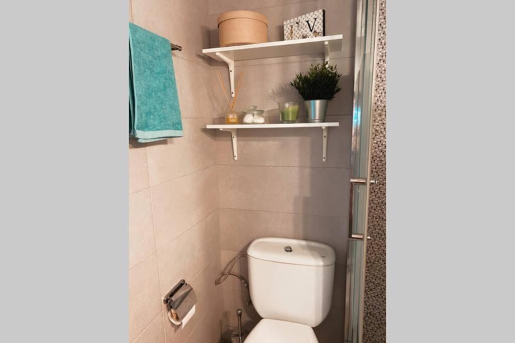 Large 90M2 Canary Apartment, Nice View, Location ! Puerto de Santiago  Exteriör bild